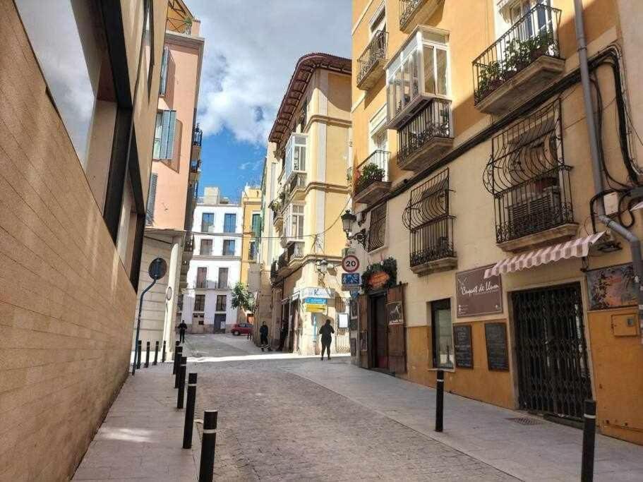 Loft Old City Couples Getaway Alicante Exterior photo