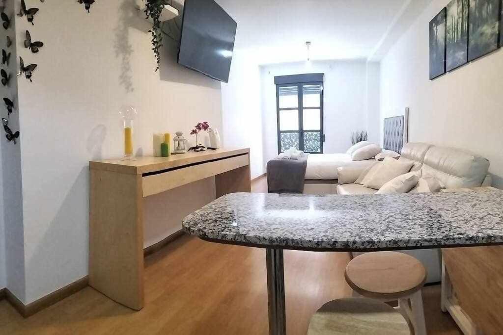 Loft Old City Couples Getaway Alicante Exterior photo